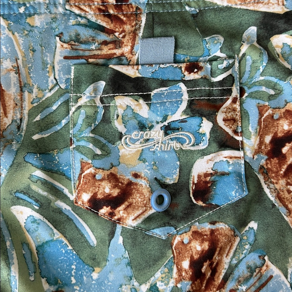 Crazy Shirts reversible board shorts. Sz M-L. Great condition. - Picture 2 of 6